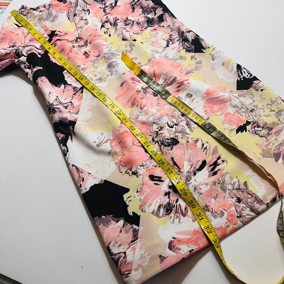 Bar lll ScubaMulticolored Floral Short Sleeve Sheath Dress Size Medium - Picture 5 of 6